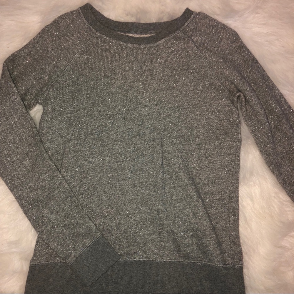 Grey old navy sweater
